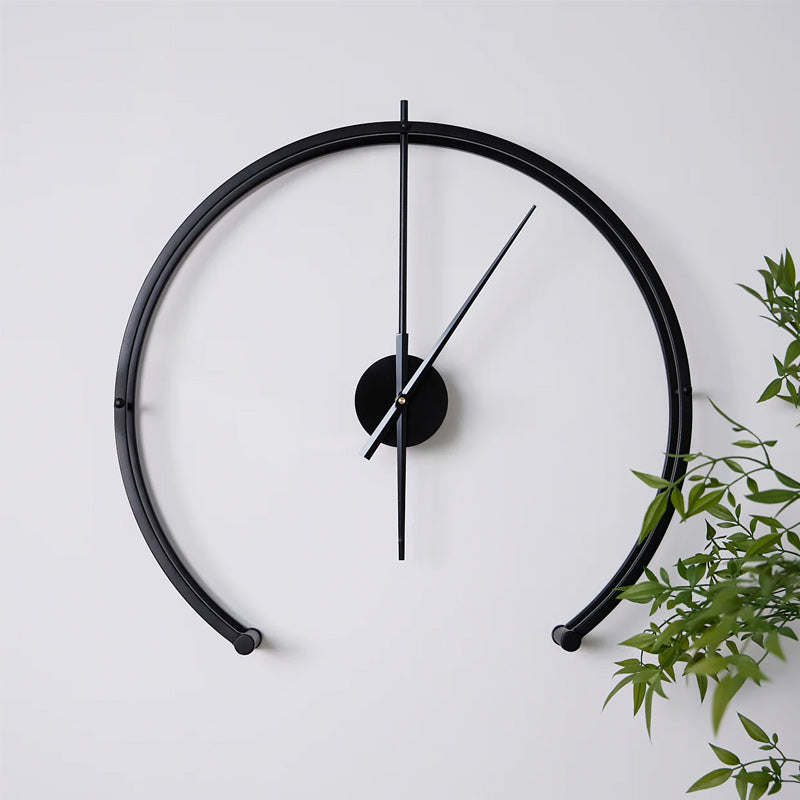 Falkenberg Wandklokken – Zuba, Luna en Amara