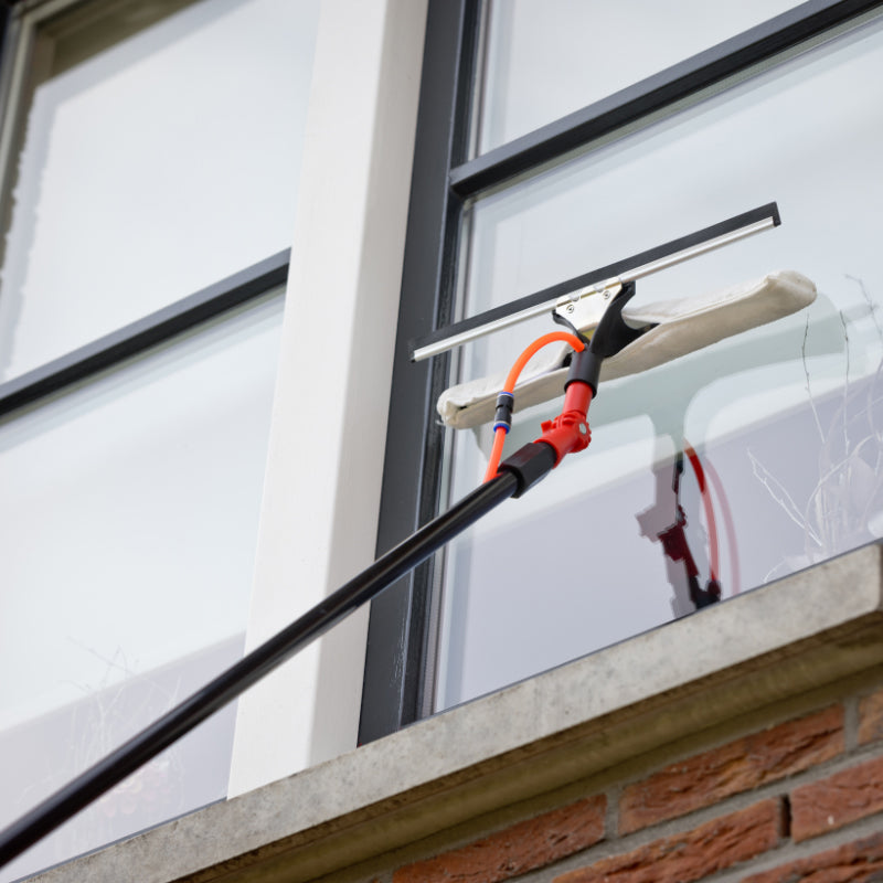 Telescopische Wasborstel 6,5 Meter – Compleet met Borstelkop, Waterslang en Zeepdispenser