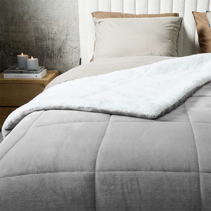 2-Zijdige Luxe Sherpa Deken – Lichtgrijs/Taupe