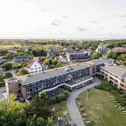 Nes Hoteldeal – Fletcher Hotel-Restaurant Noordsee-Ameland | Nachtje Weg voor 2 Personen in Friesland