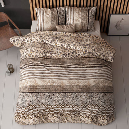 1+1 actie - Dekbedovertrek Cozy Panther Bruin