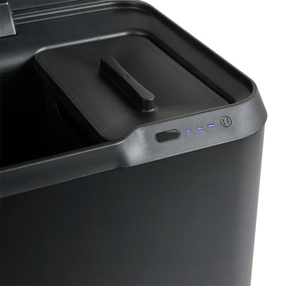 Prullenbak met Sensor – 63 Liter – Mat Zwart / Metal Grey