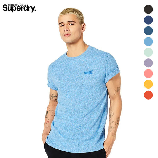 T-shirts - Essential Logo EMB Tee – Comfort en Stijl in Één